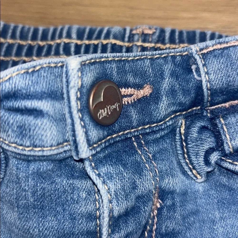 Old Navy Light Blue Denim Shorts girls size 12-18 months with bow detail